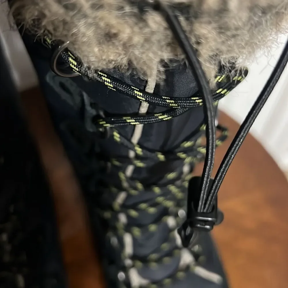 🔥🔥 L.L. Bean 284883 Carrabassett Fur Lace-Up Knee High Snow Boots‎ Women Sz 9M